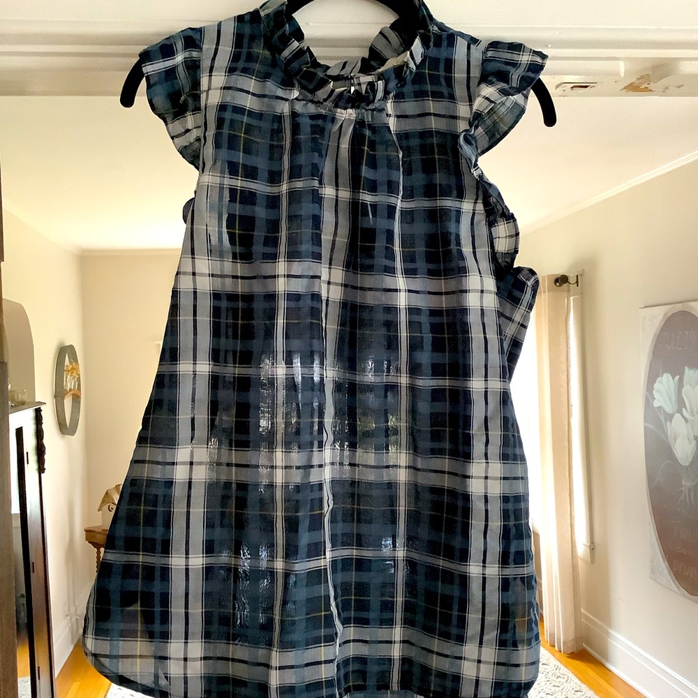 Gorgeous Loft cap sleeve blouse